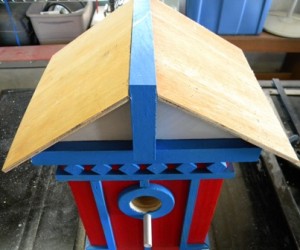 Birdhouse Roof Top